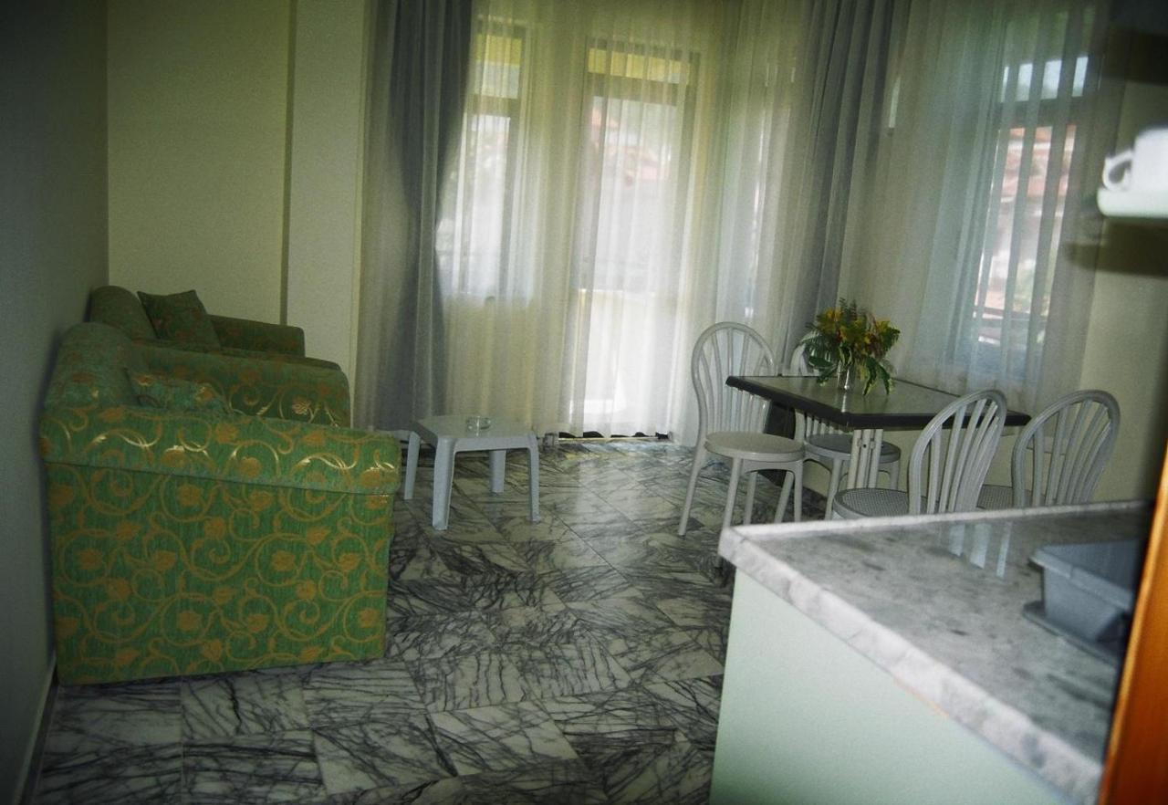 Oezay Apart Otel Muğla Exterior foto